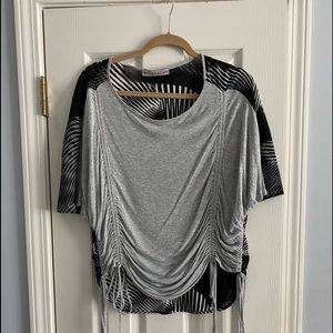 Woodleigh gray, black & white ruched top